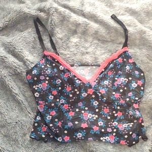 Shein soft floral crop top size M black and floral